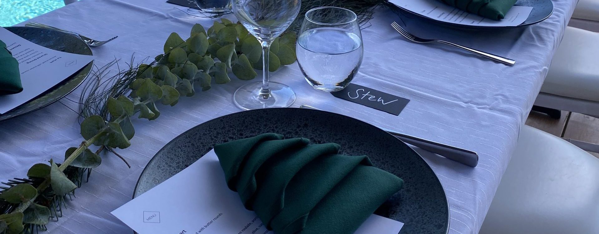 Christmas table setting (9)